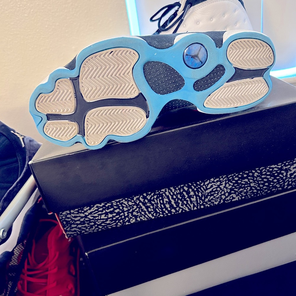Jordan 13 - Picture 6 of 6